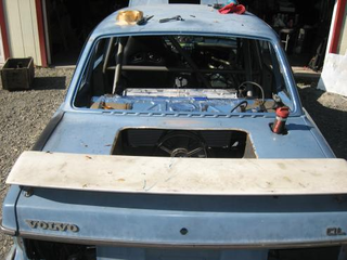 Illustration for article titled Broken Engine, Bad Cooling System Dictate Last-Minute V8olvo Thrash